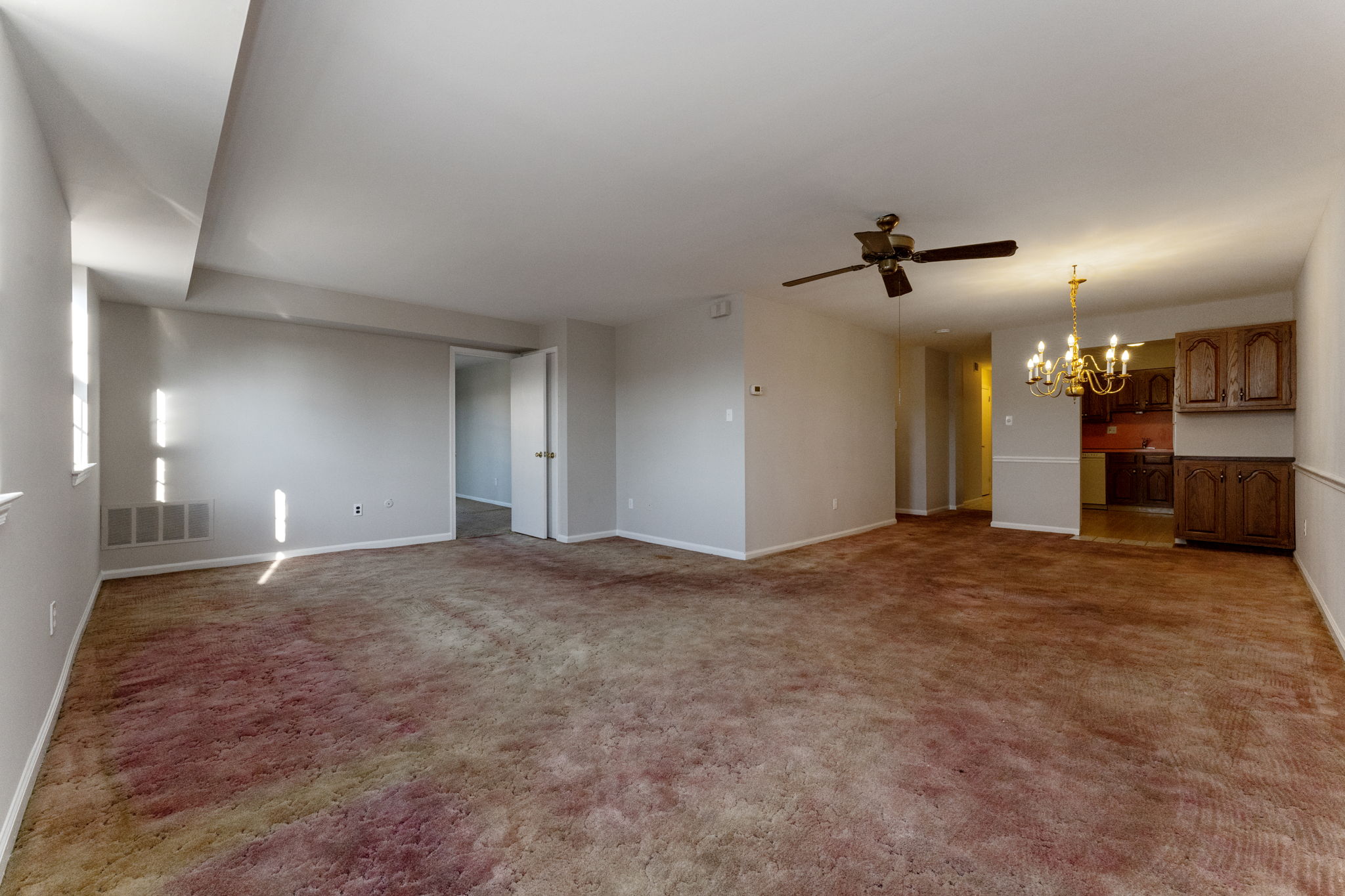 Living Room / Dining Room Combination