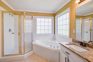 Main Bedroom Bathroom