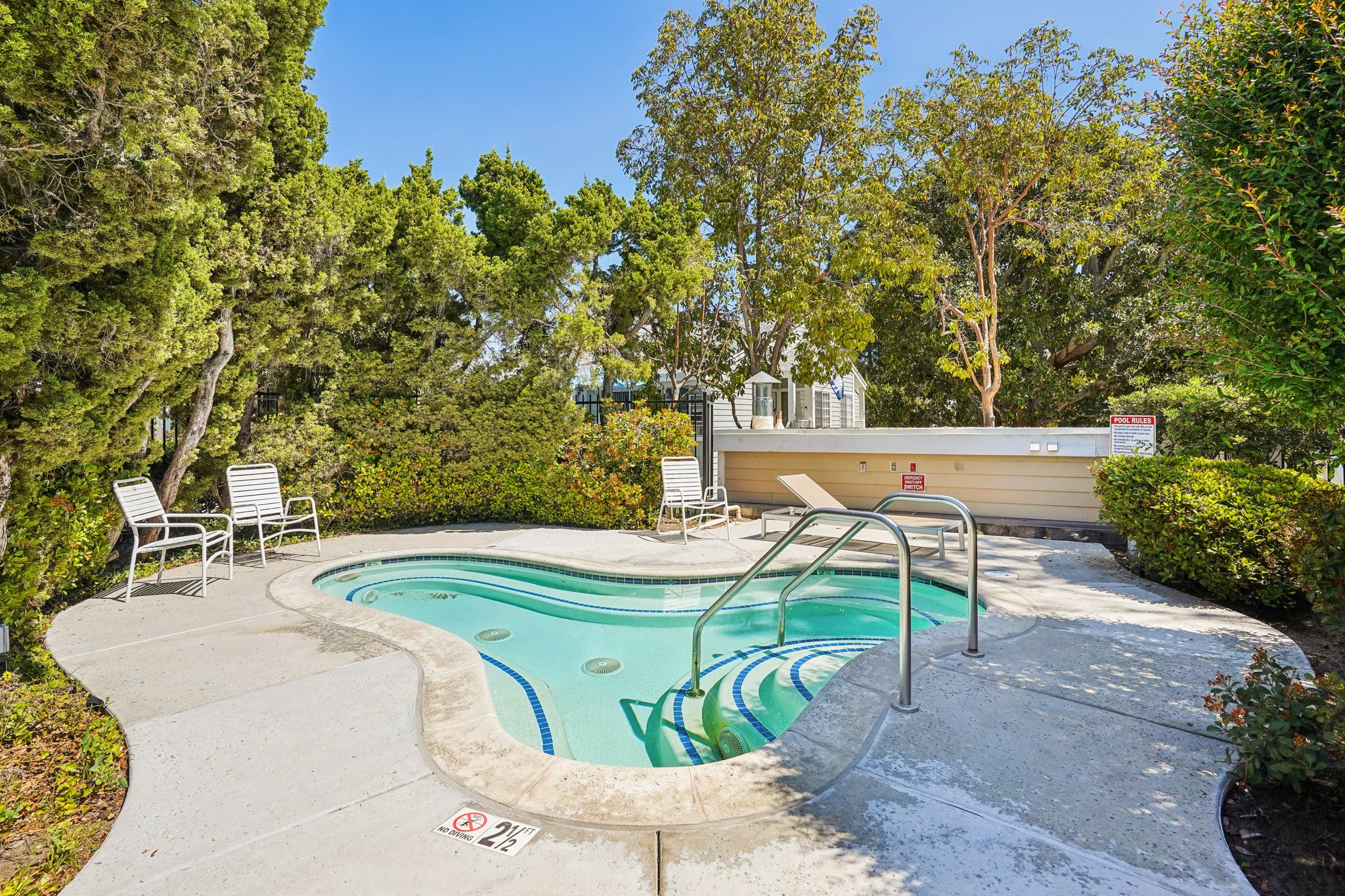 Brett Pl-2403-901.jpg