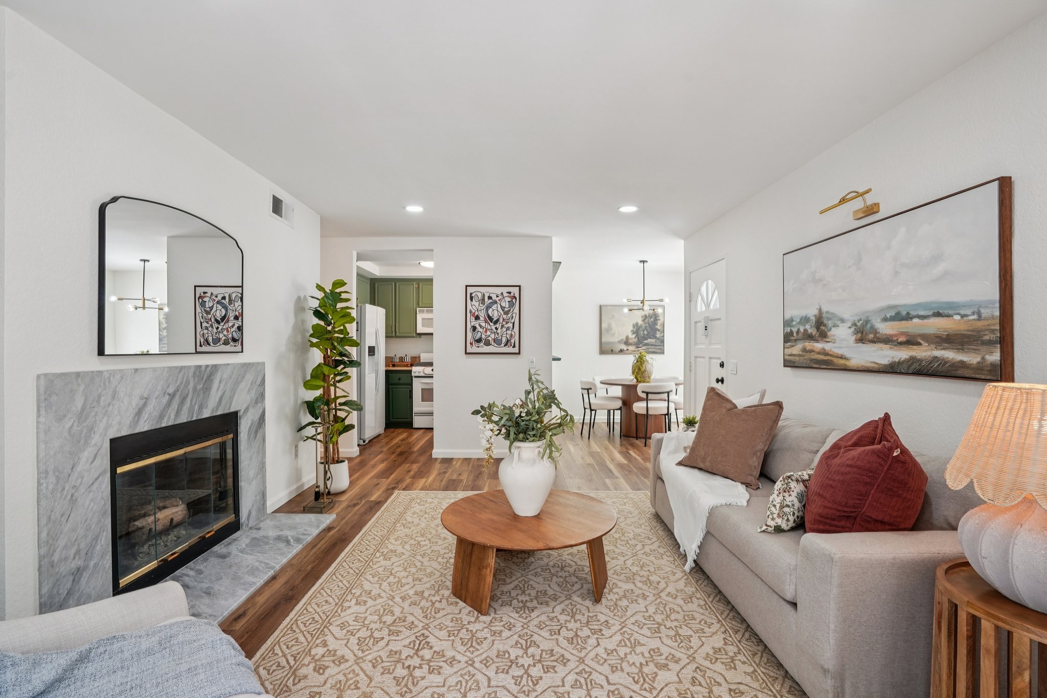 Brett Pl-S2403-008.jpg