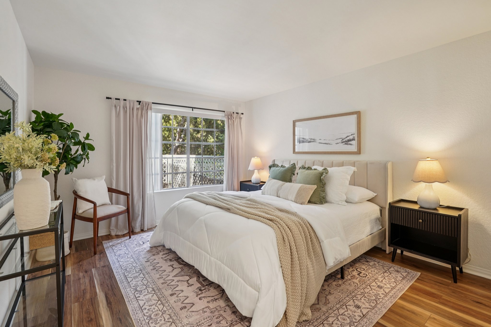 Brett Pl-S2403-017.jpg