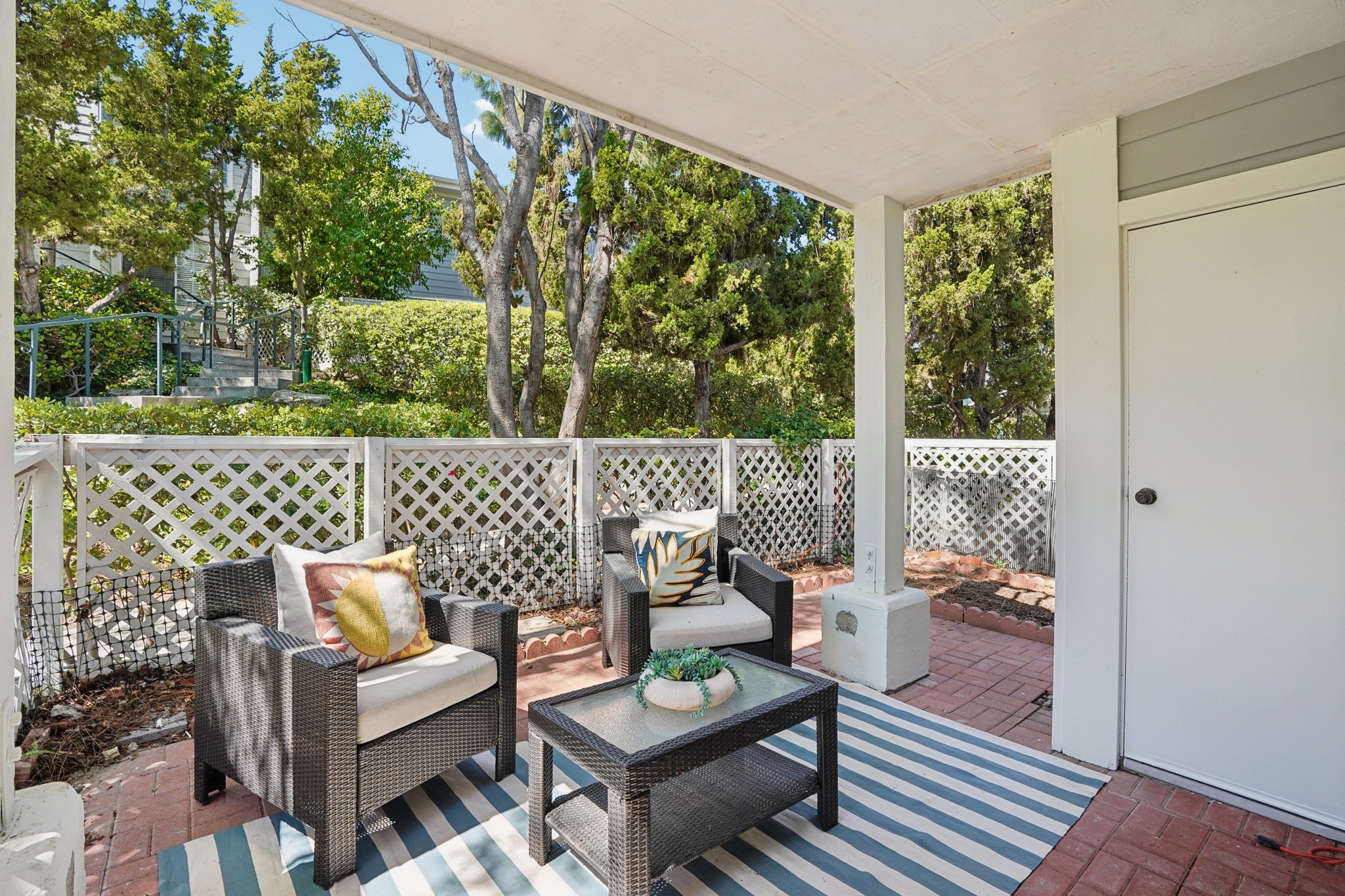 Brett Pl-S2403-026.jpg