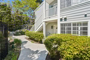 Brett Pl-2403-903.jpg