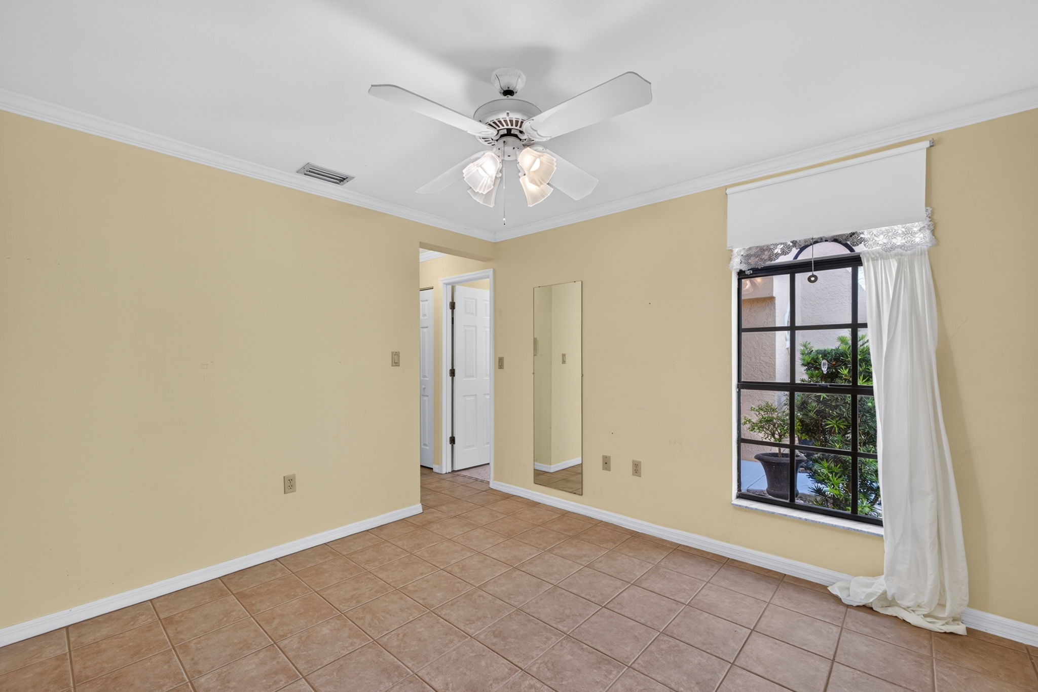Guest Bedroom 1 - 2 of 2