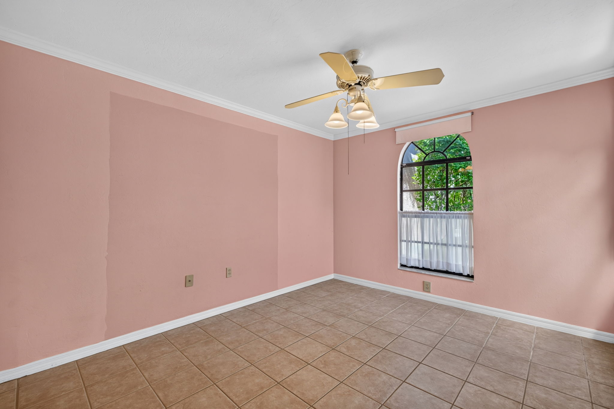 Guest Bedroom 2 - 1 of 2