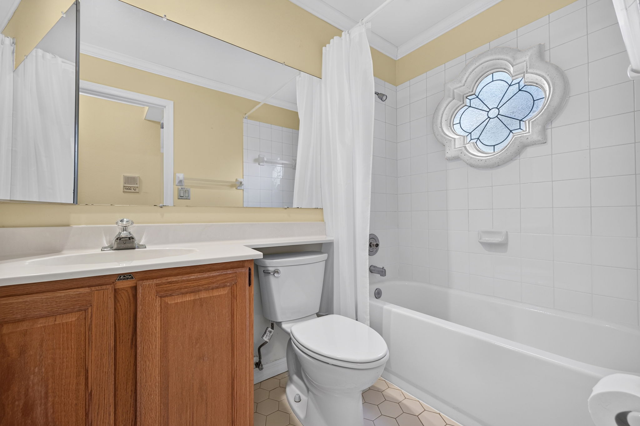 Guest Bathroom 1