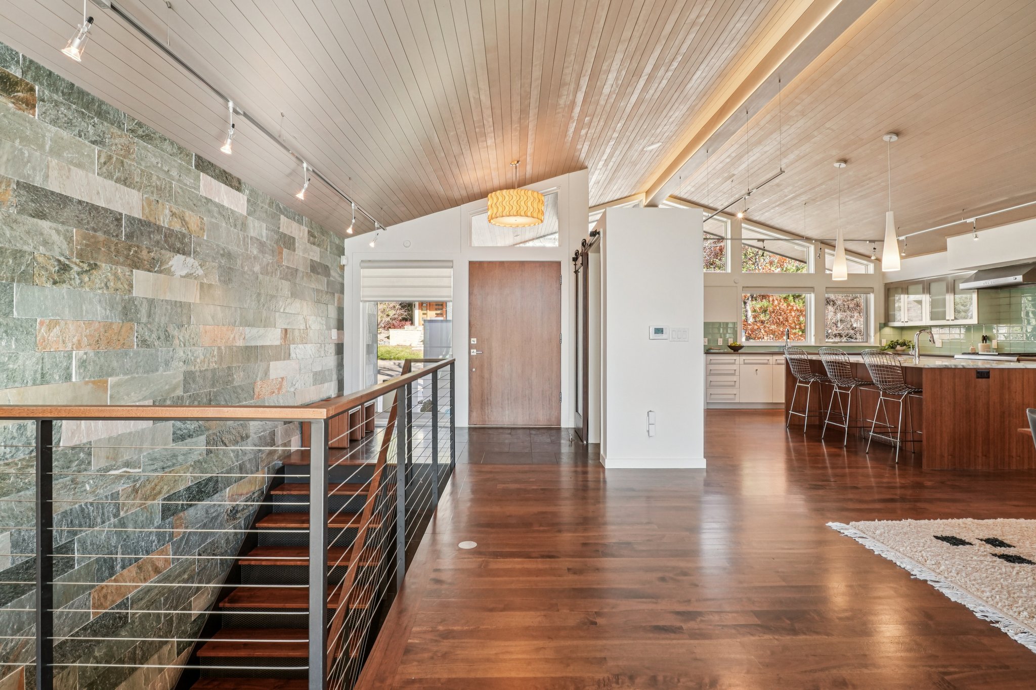 Moss Rock Pl-S1411-032.jpg