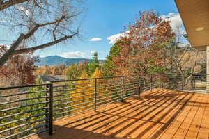 Moss Rock Pl-S1411-055.jpg