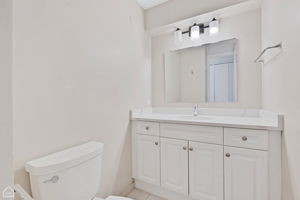 1440 N Lake Shore Dr 19A_019