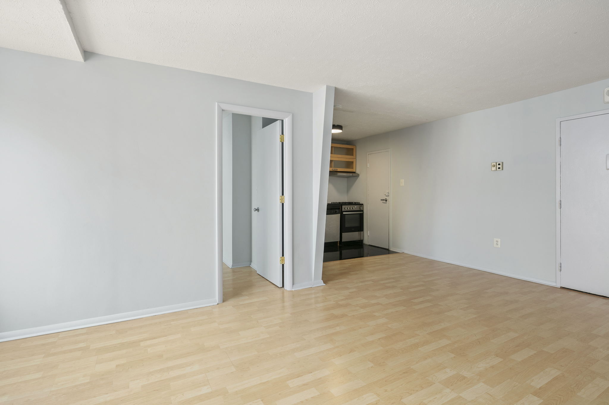 1440 N St NW, Washington, DC 20005, USA Photo 15