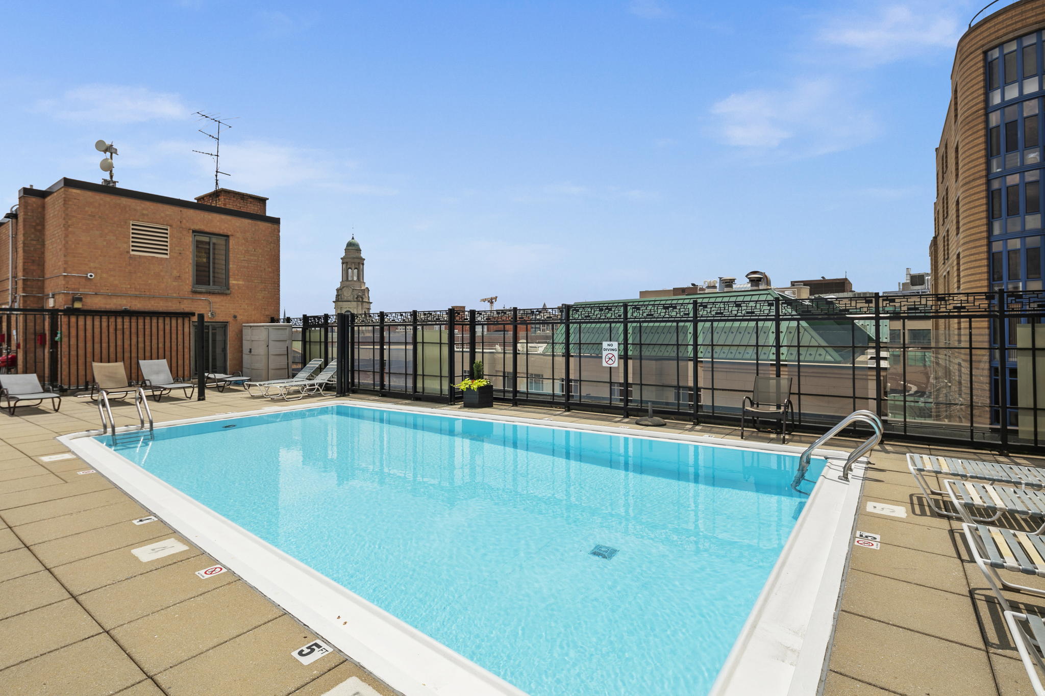 1440 N St NW, Washington, DC 20005, USA Photo 41