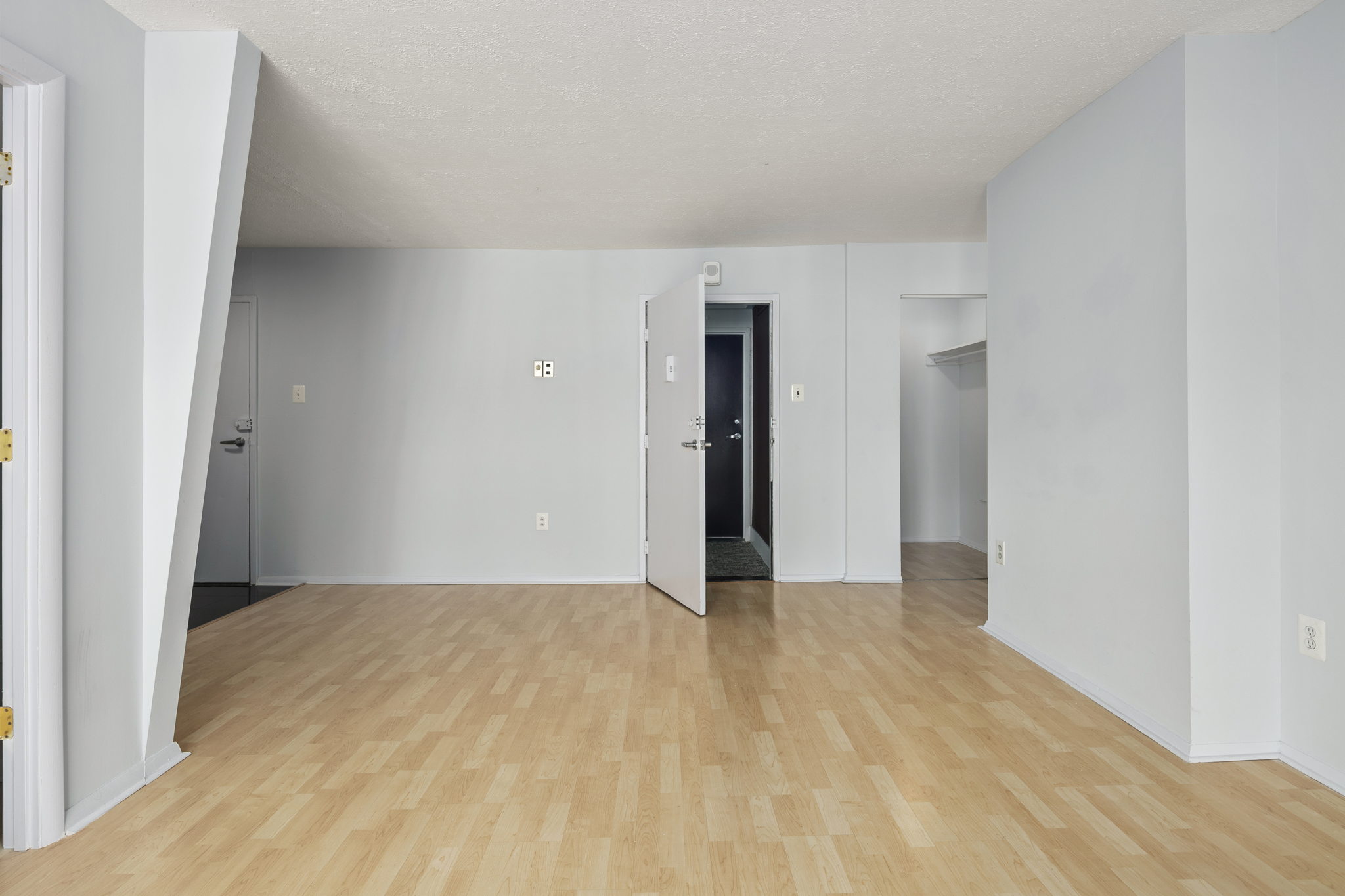 1440 N St NW, Washington, DC 20005, USA Photo 8