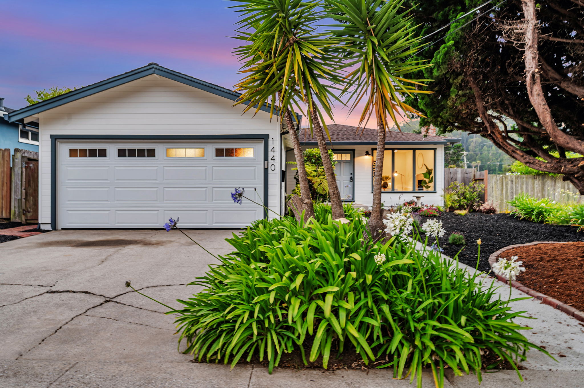 013_TWILIGHT_ 1440 Serra Dr