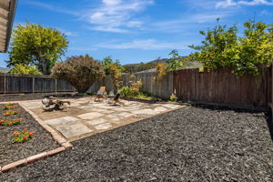 035_1440 Serra Dr  Pacifica