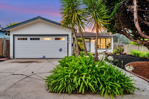 013_TWILIGHT_ 1440 Serra Dr