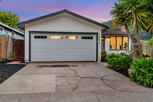 015_TWILIGHT_ 1440 Serra Dr