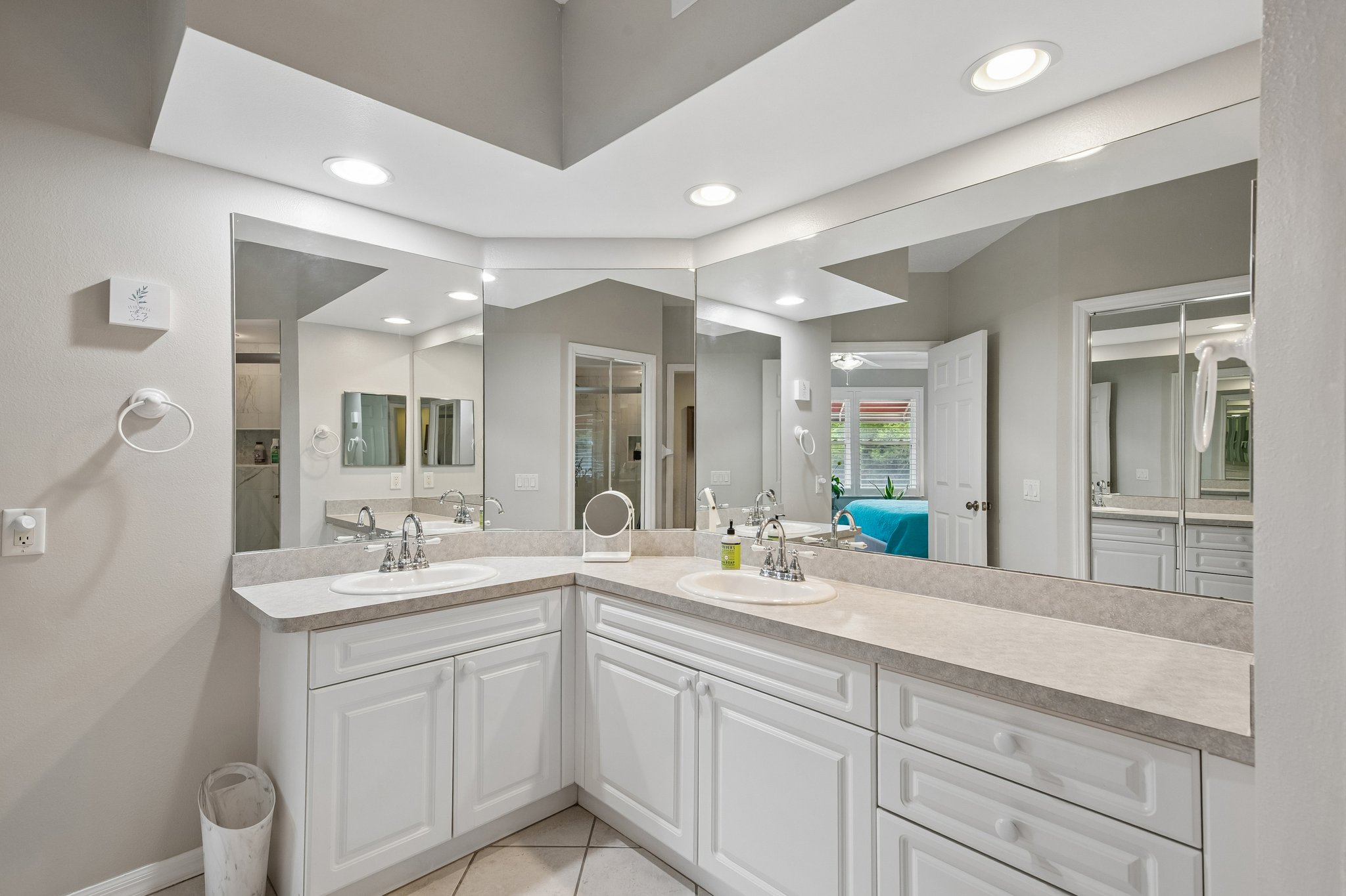 Water View Dr W unit 106-S1505-030.jpg