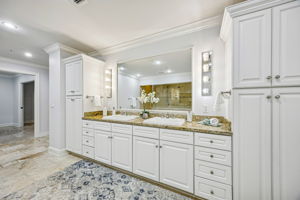 Owners Bath with Double Vanity