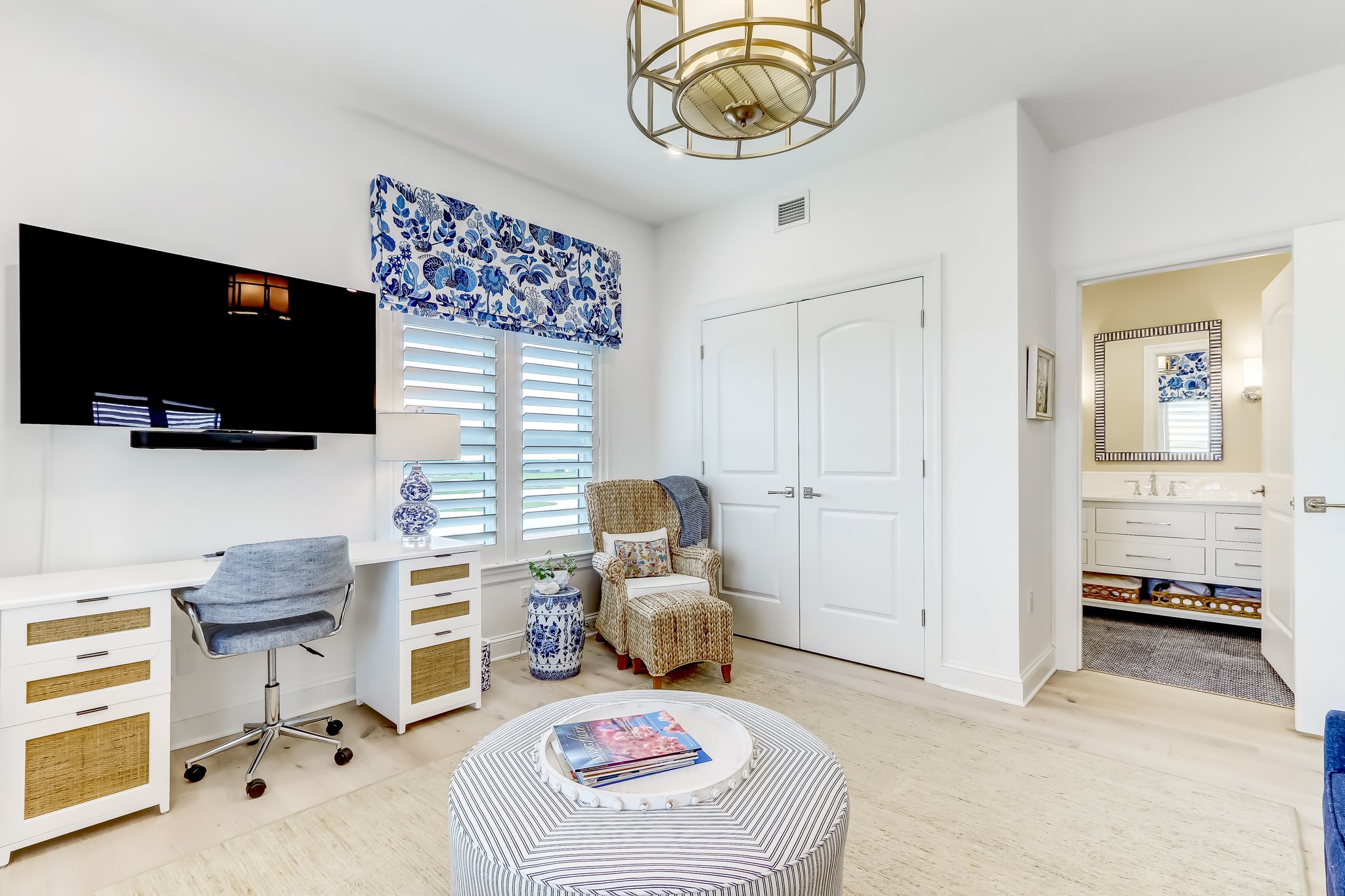 Bedroom/Office