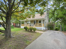  Photo 0