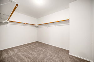  Photo 34