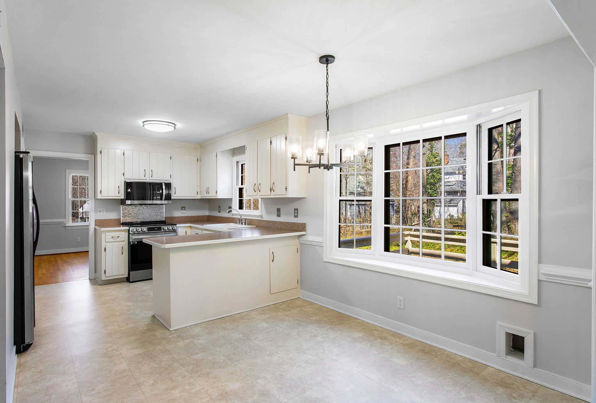 09-Kitchen