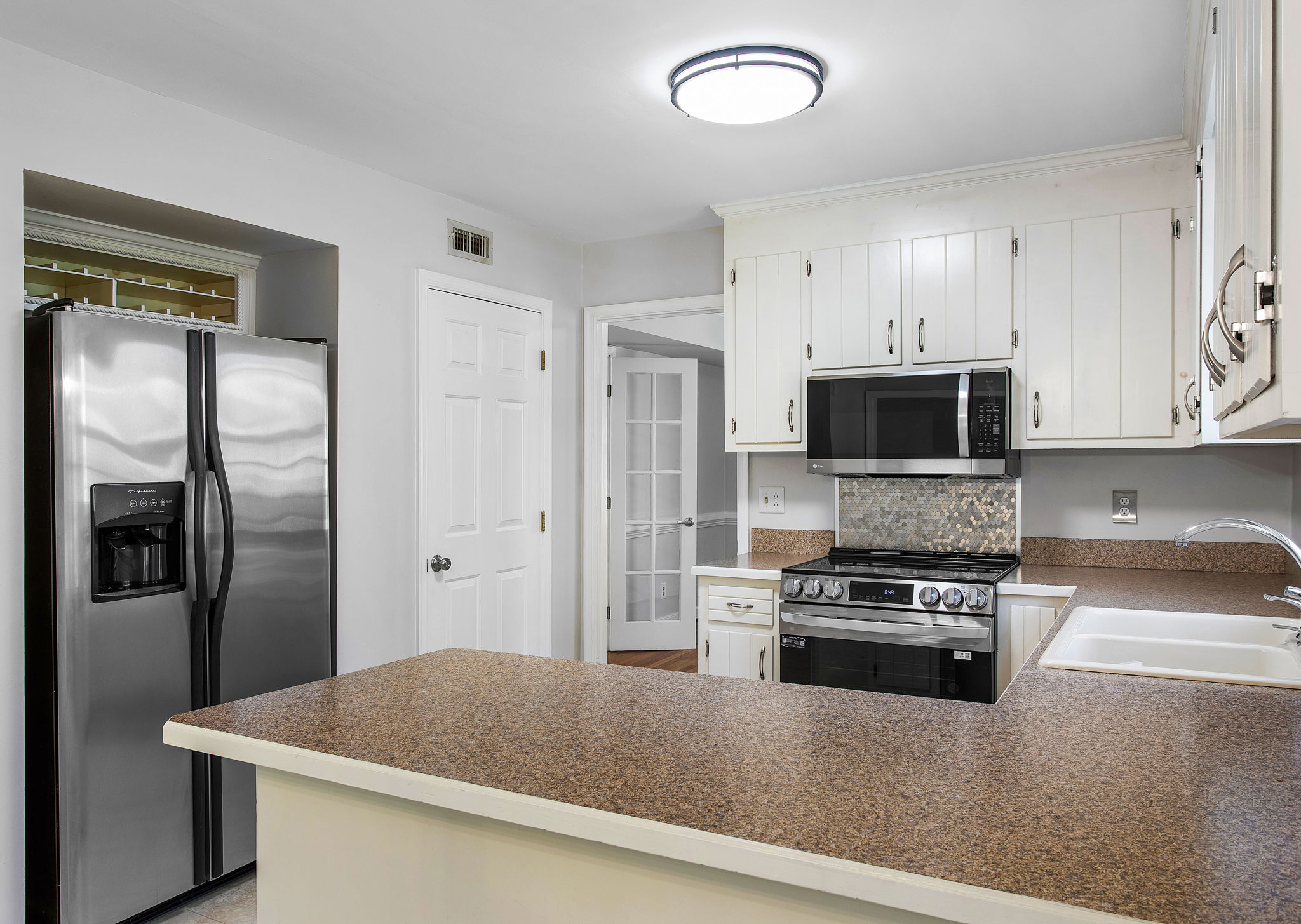 11-Kitchen
