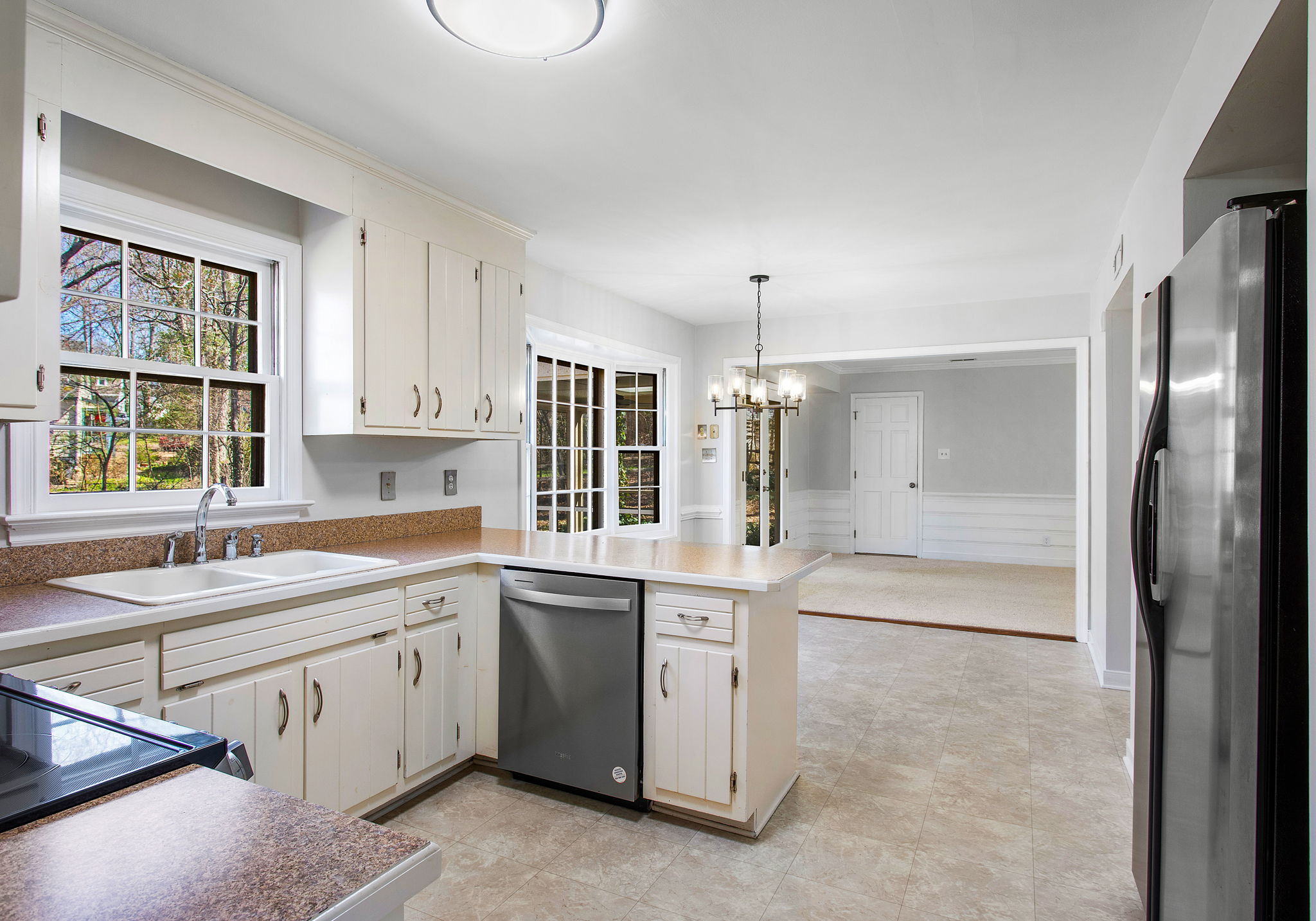 12-Kitchen