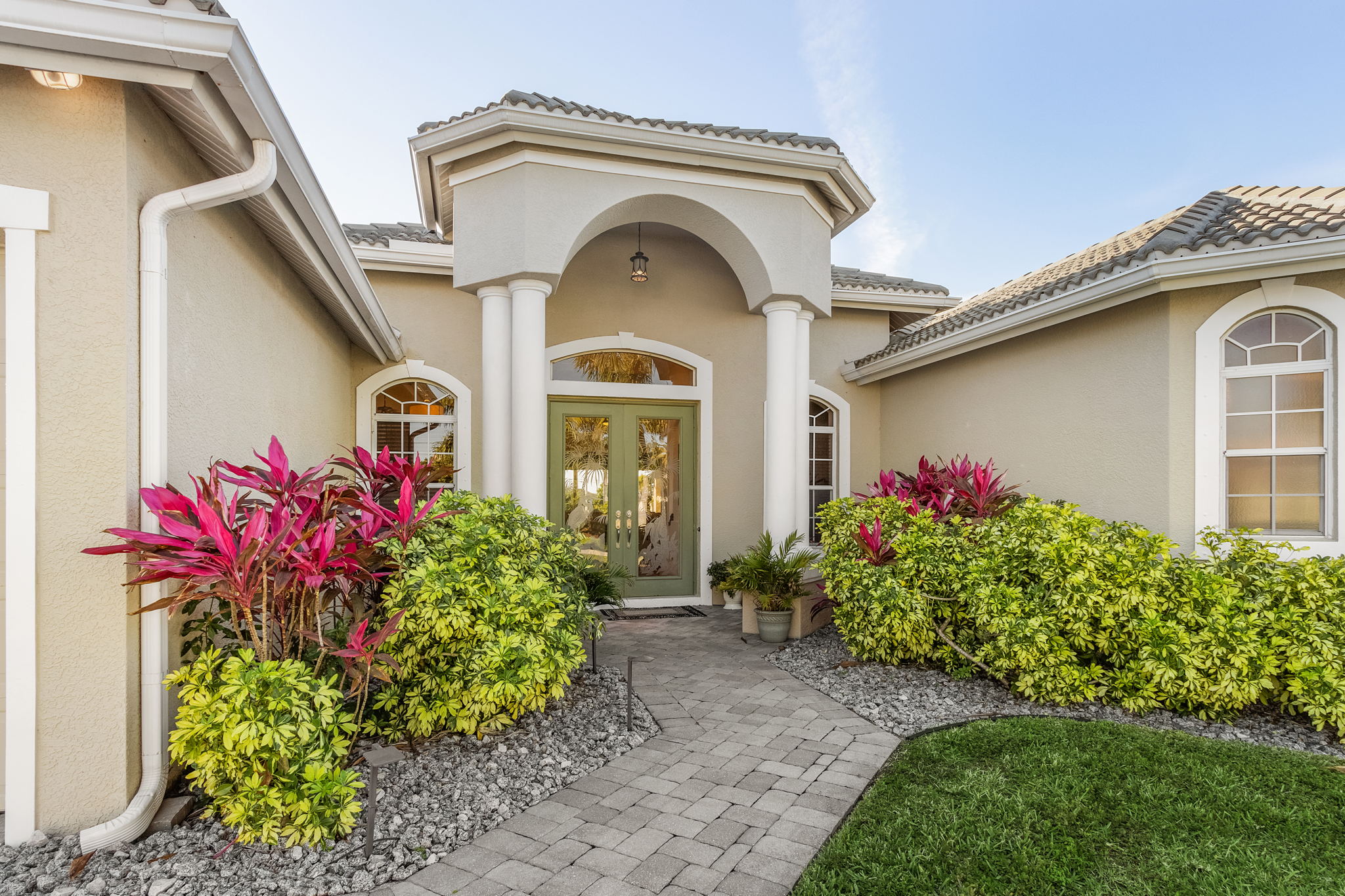 1441 NW 29th Pl, Cape Coral, FL 33993, USA Photo 5