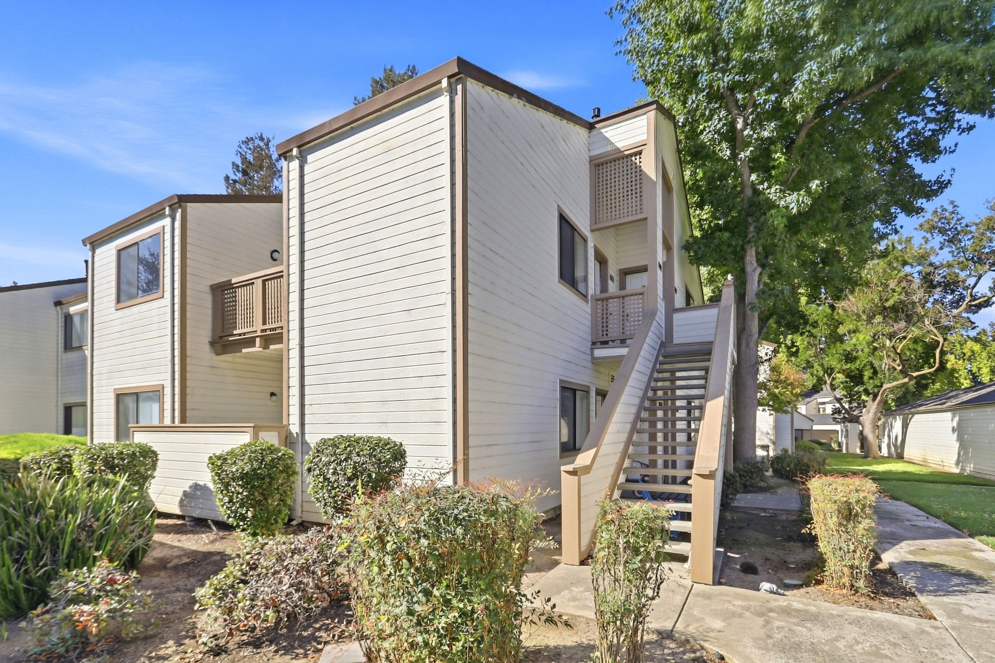 003_F8_1441 Rocklin Ct