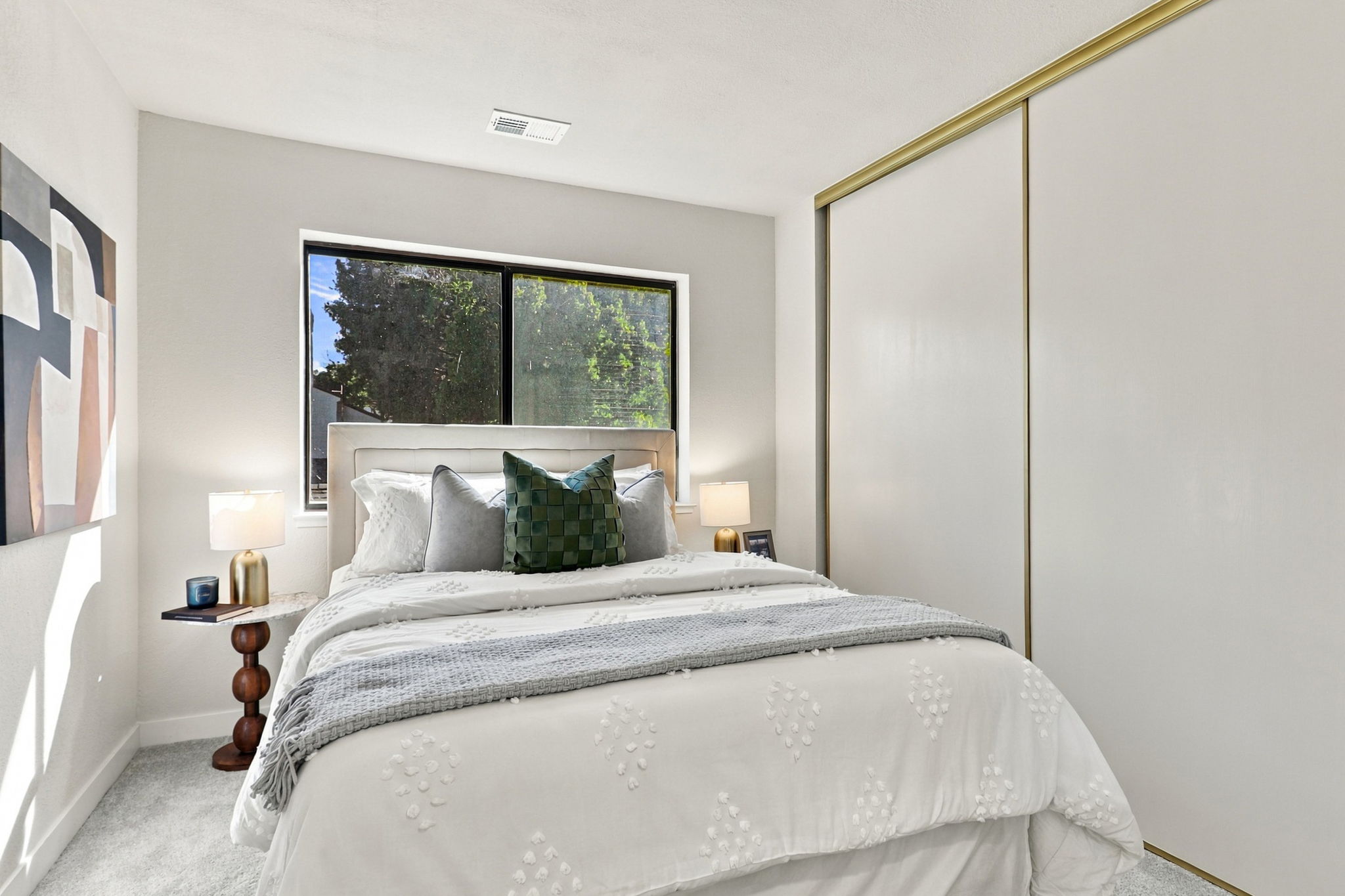 020_F8_1441 Rocklin Ct