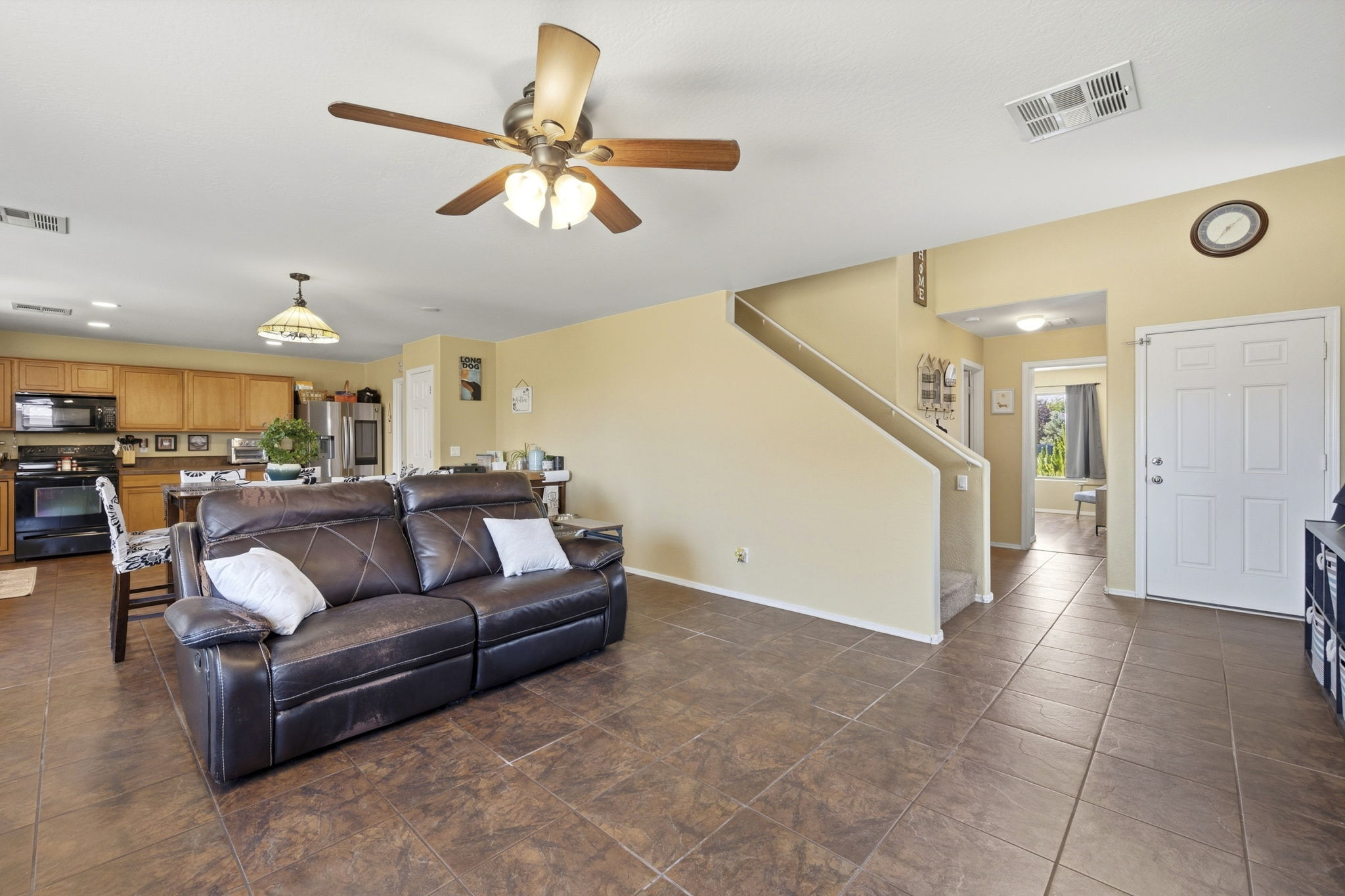 Living Room 5