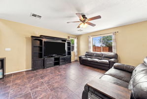 Living Room DC (1)