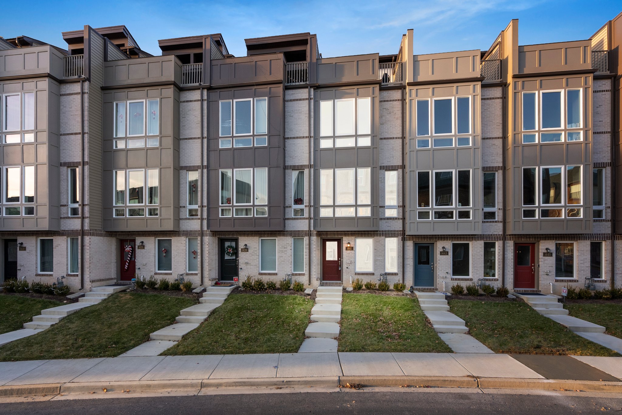 03. Wheyfield Dr.jpg