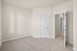 26. Wheyfield Dr.jpg