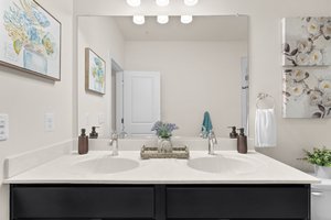 37. Wheyfield Dr.jpg