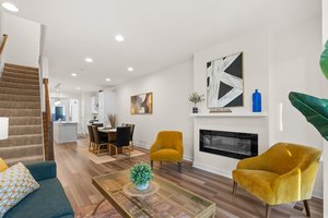 24. Wheyfield Dr.jpg