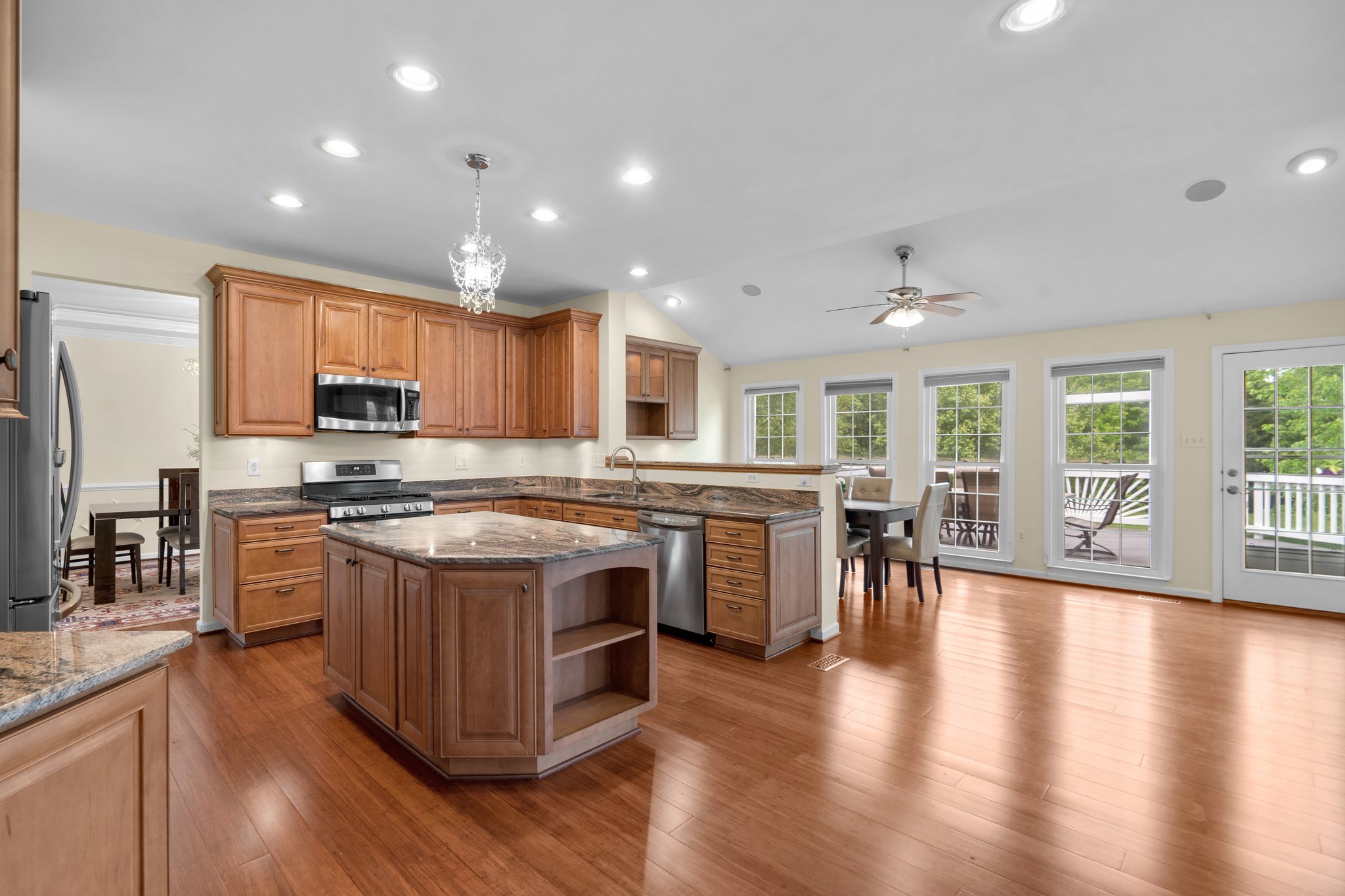 20. 14413 Autumn Crest Rd.jpg