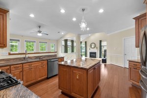 14. 14413 Autumn Crest Rd.jpg