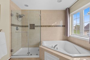 47. 14413 Autumn Crest Rd.jpg