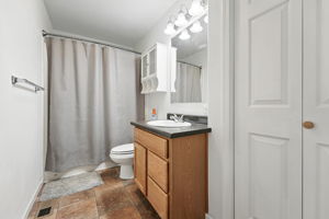  Photo 23