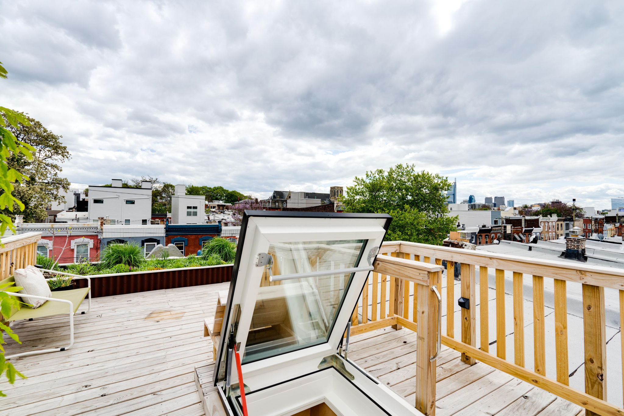 1442 N 29th St Listing-72