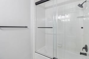 Seacoast Dr 7-S2905-026.jpg