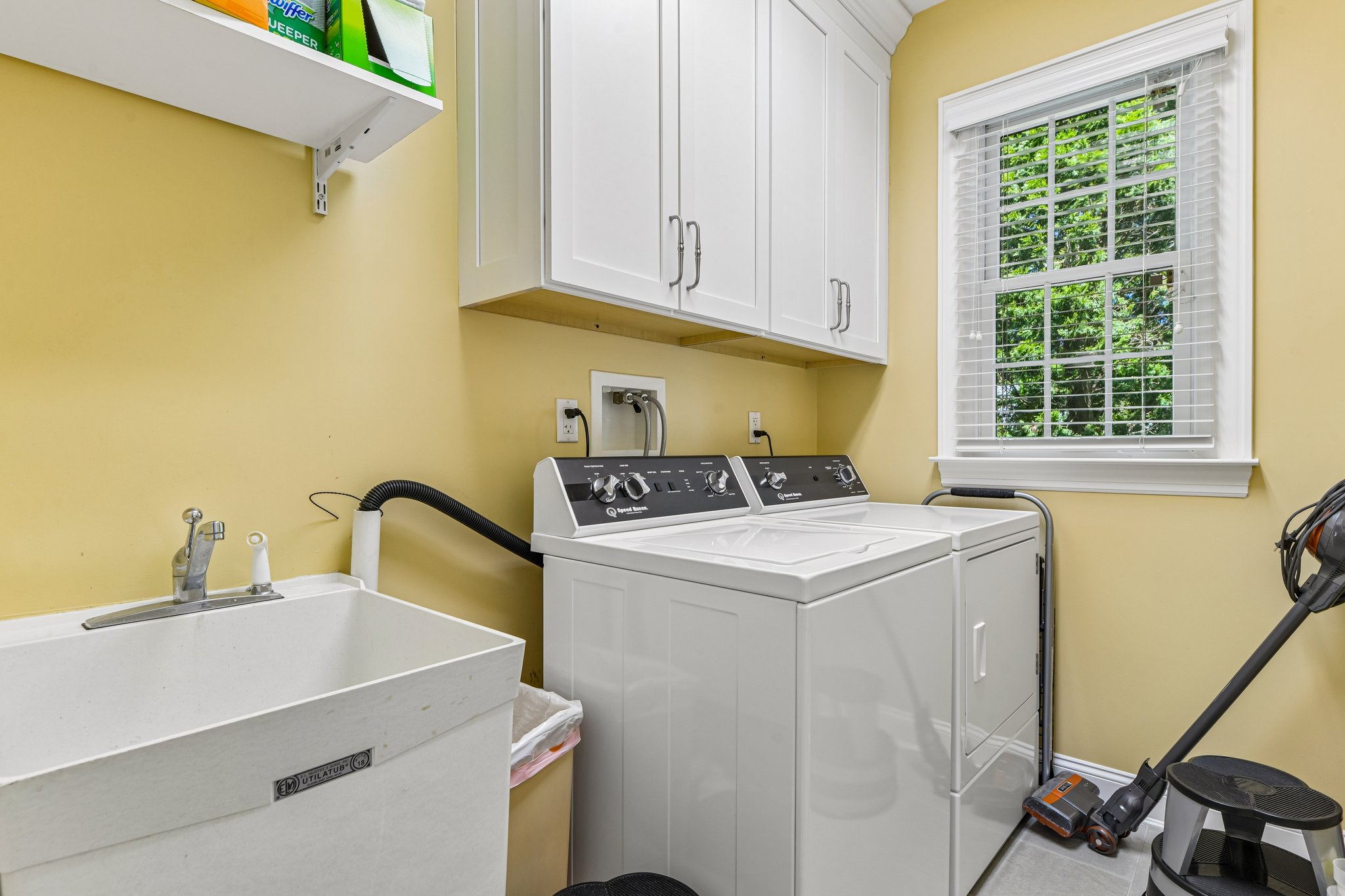 Stevenson Cir-S0605-039.jpg