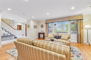Stevenson Cir-S0605-012.jpg