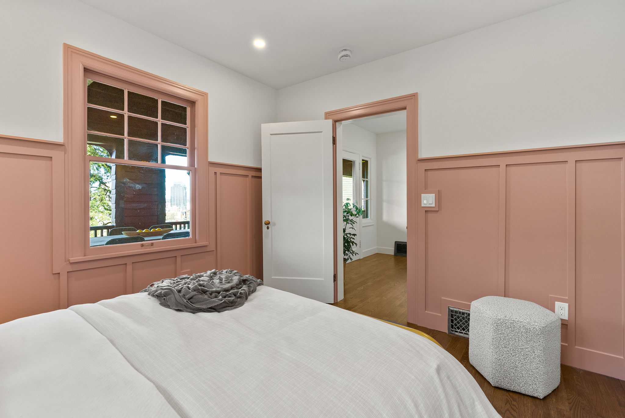  Photo 132