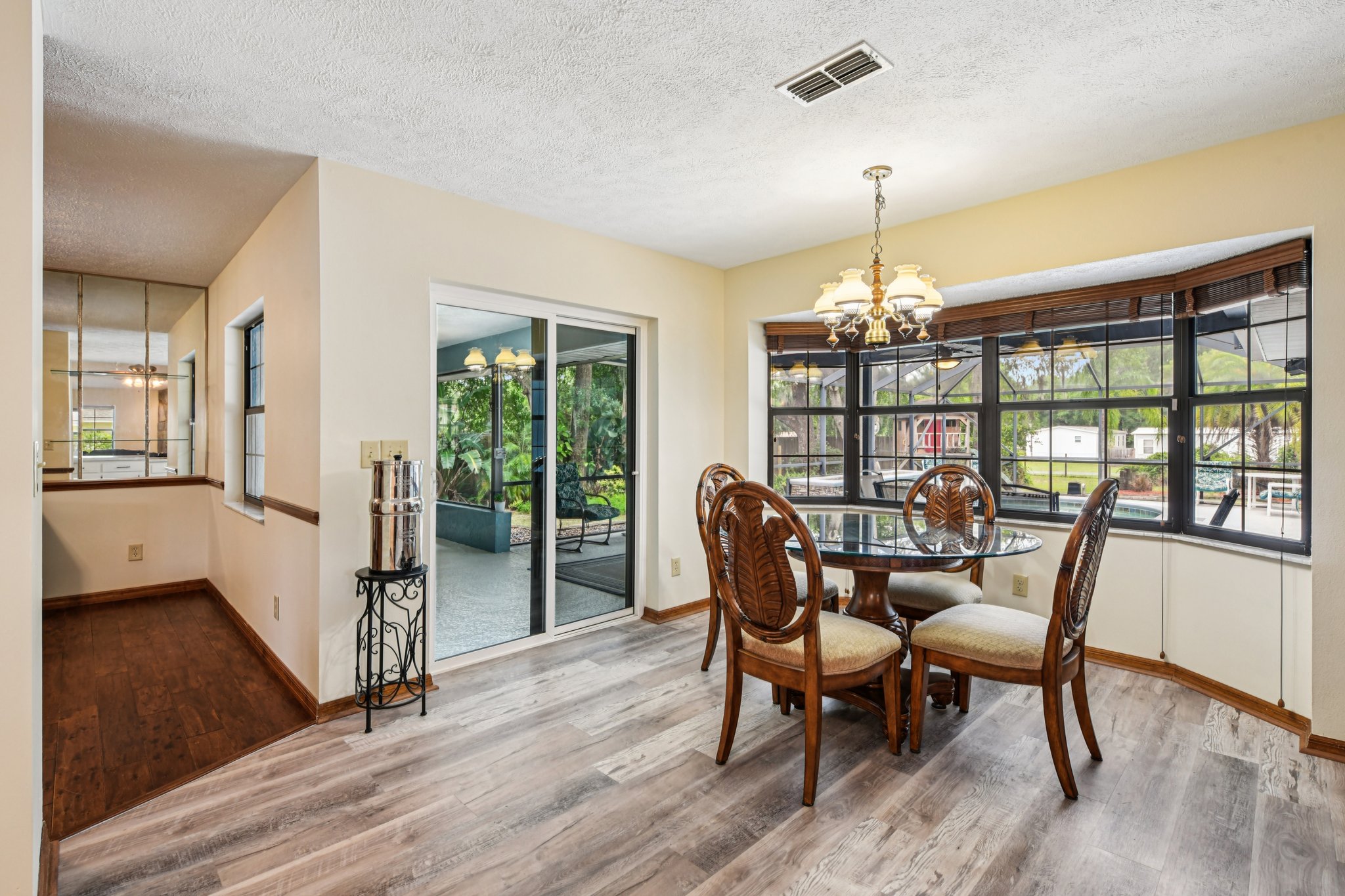 SE 95th Ct-0406-009.jpg