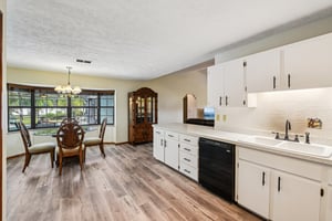 SE 95th Ct-0406-013.jpg