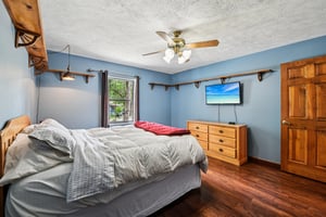 SE 95th Ct-0406-025.jpg