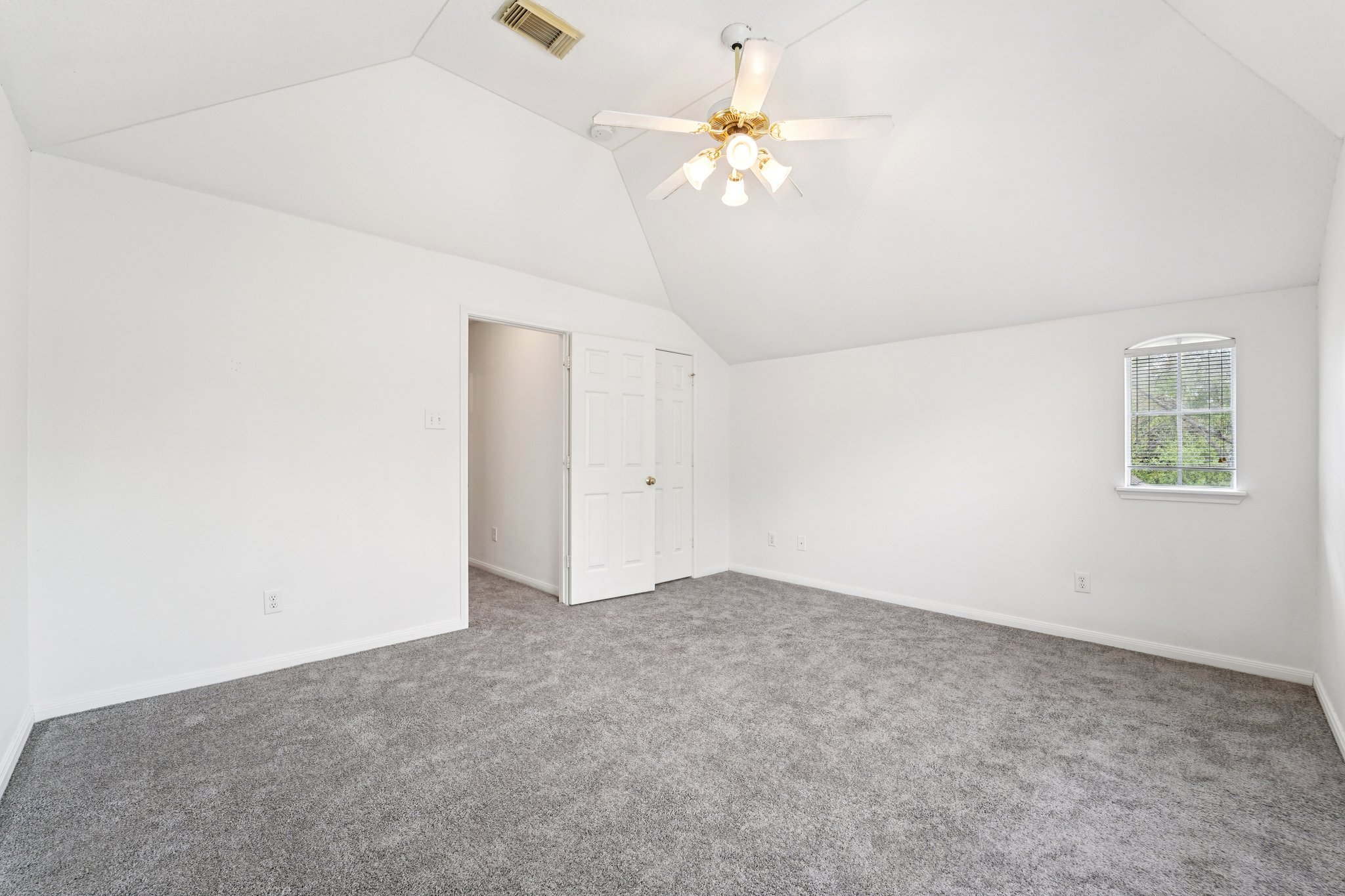 Walters Rd 55-S2503-022.jpg